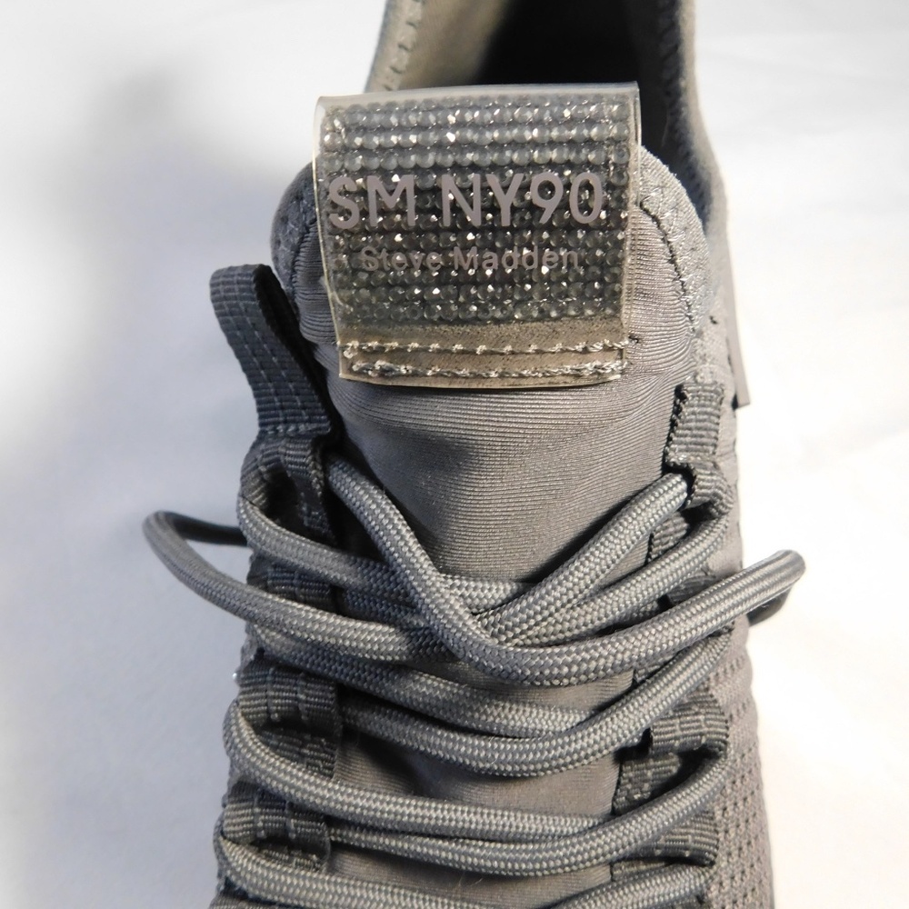 Steve Madden Women's Knit Sneakers – Size 8 – Sleek Black - Picture 6 of 7
